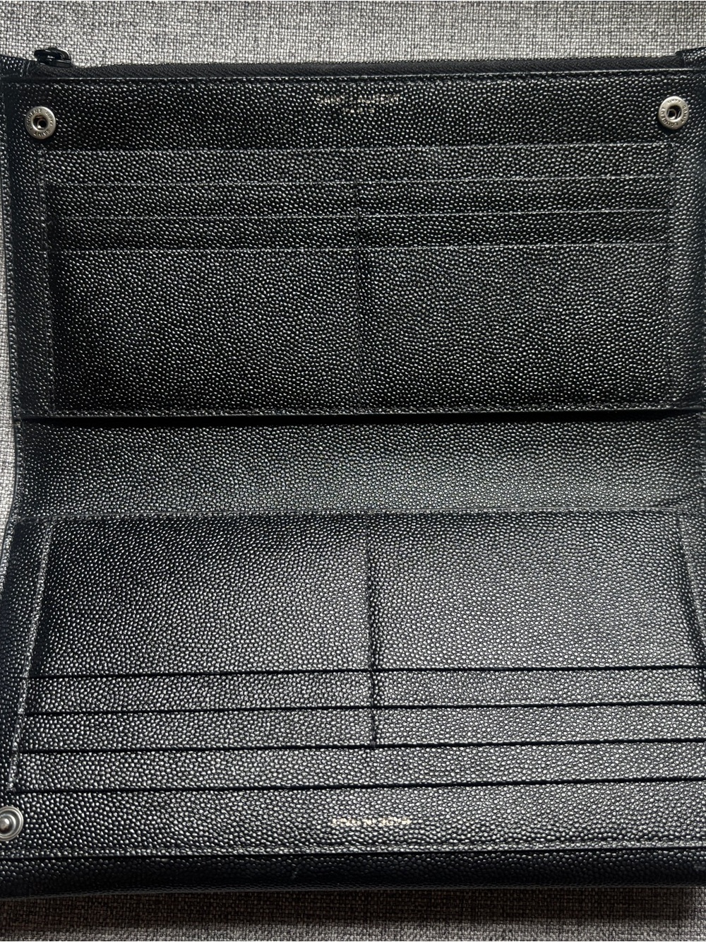 Yves Saint Laurent Black Leather Envelope Wallet Caviar - Picture 3 of 11